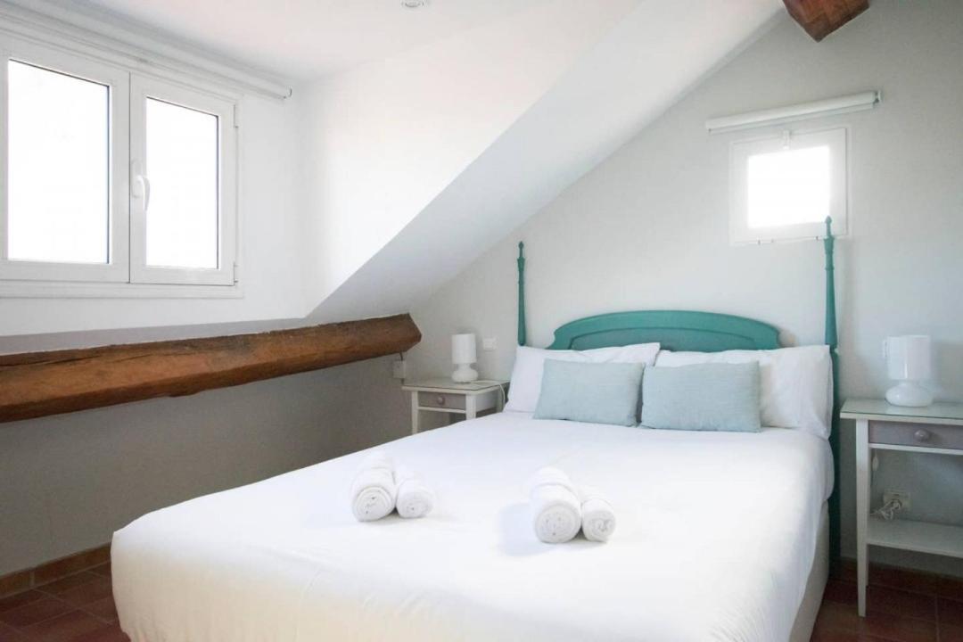 Cozy One-Bedroom Penthhouse La Latina Madrid Kültér fotó