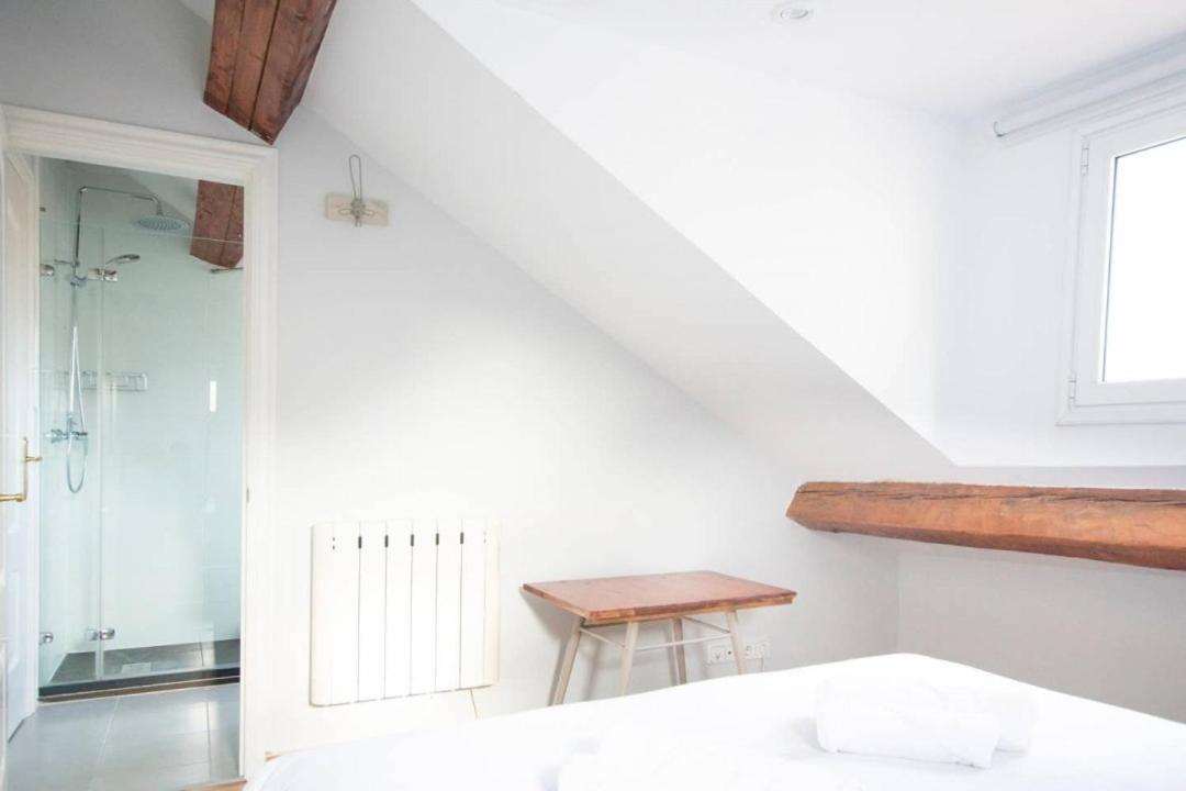 Cozy One-Bedroom Penthhouse La Latina Madrid Kültér fotó